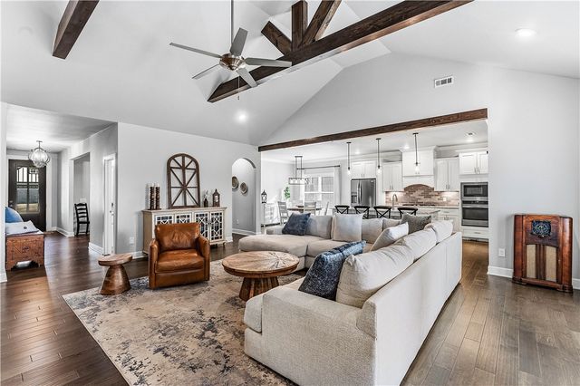 951 Silver Maple Street, Centerton, AR 72719