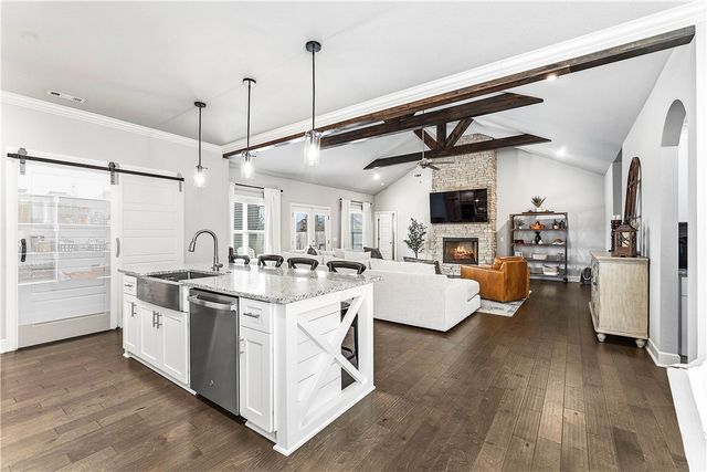 951 Silver Maple Street, Centerton, AR 72719