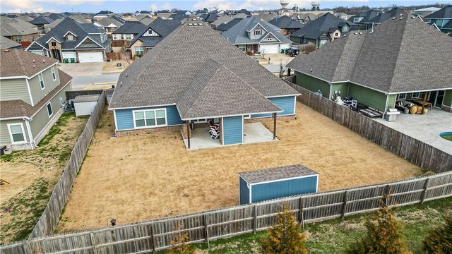 951 Silver Maple Street, Centerton, AR 72719