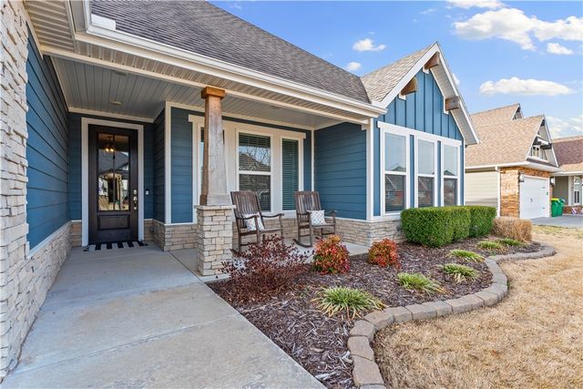 951 Silver Maple Street, Centerton, AR 72719