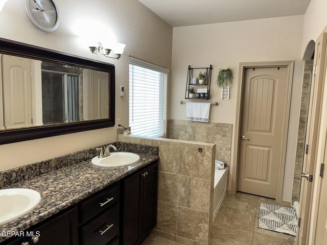 3138 Hidden Creek Drive, El Paso, TX 79938