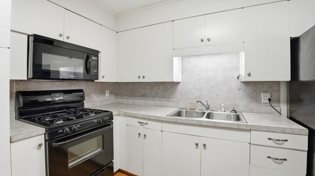 1401 Kefauver St, Manchester, TN 37355