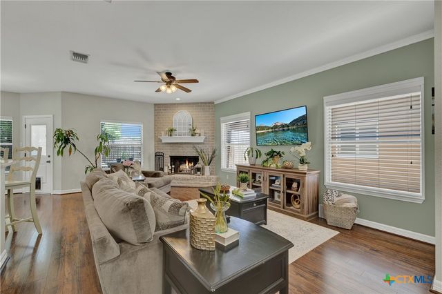 917 Rio Verde, New Braunfels, TX 78130