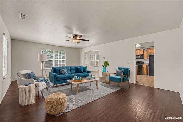 1662 & 1664 Evening Shade Drive, Fayetteville, AR 72703