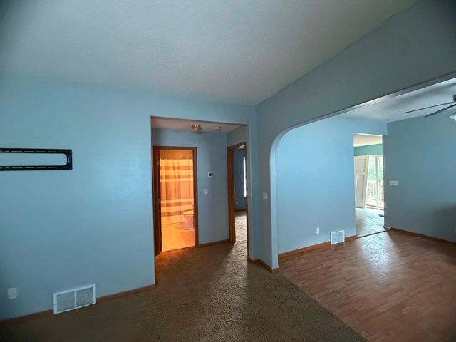 1015 12th Street N, Fargo, ND 58102