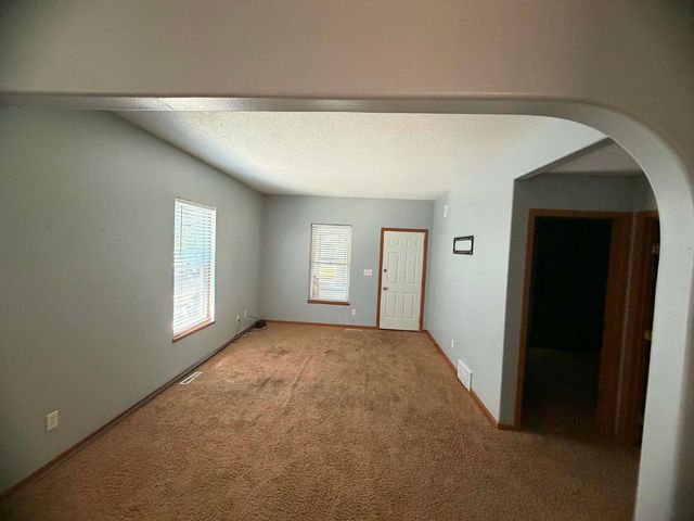 1015 12th Street N, Fargo, ND 58102