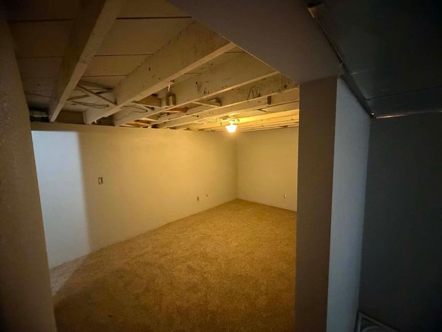 1015 12th Street N, Fargo, ND 58102
