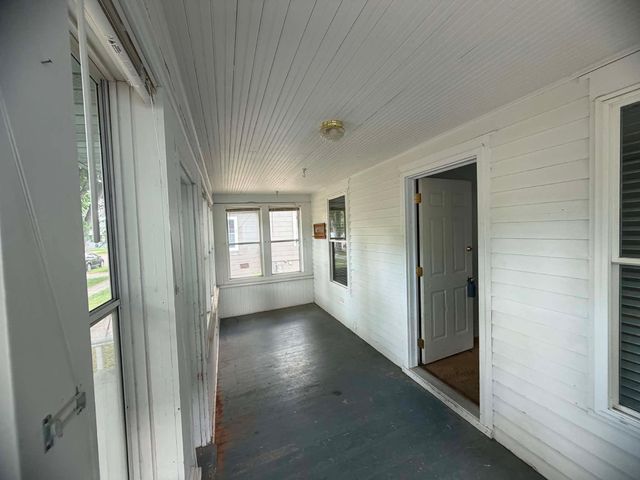 1015 12th Street N, Fargo, ND 58102