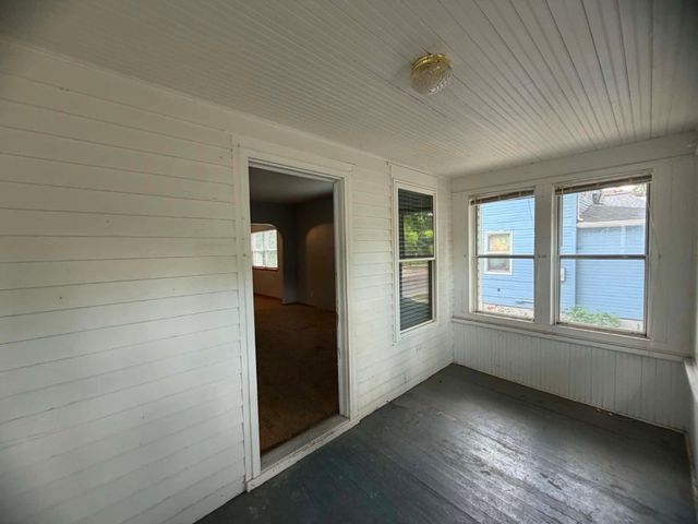 1015 12th Street N, Fargo, ND 58102