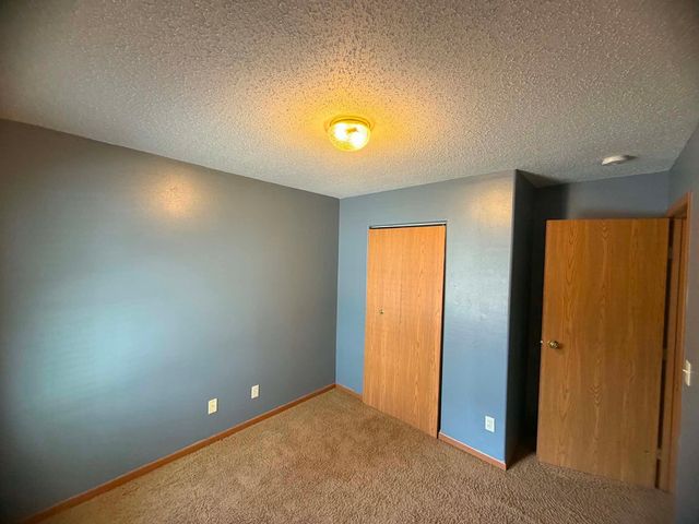 1015 12th Street N, Fargo, ND 58102