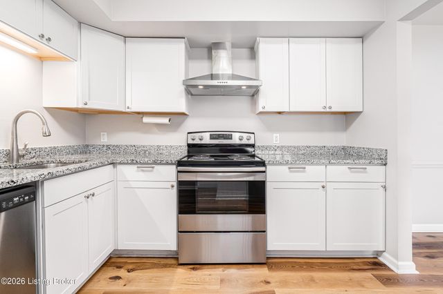 411 Highwood Dr, Louisville, KY 40206