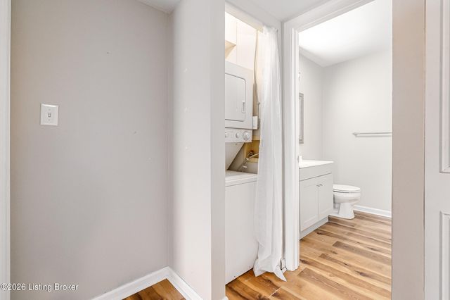 411 Highwood Dr, Louisville, KY 40206