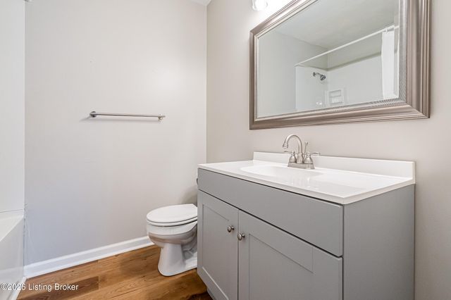 411 Highwood Dr, Louisville, KY 40206