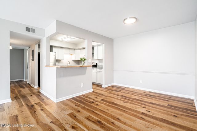 411 Highwood Dr, Louisville, KY 40206