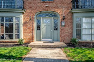 411 Highwood Dr, Louisville, KY 40206