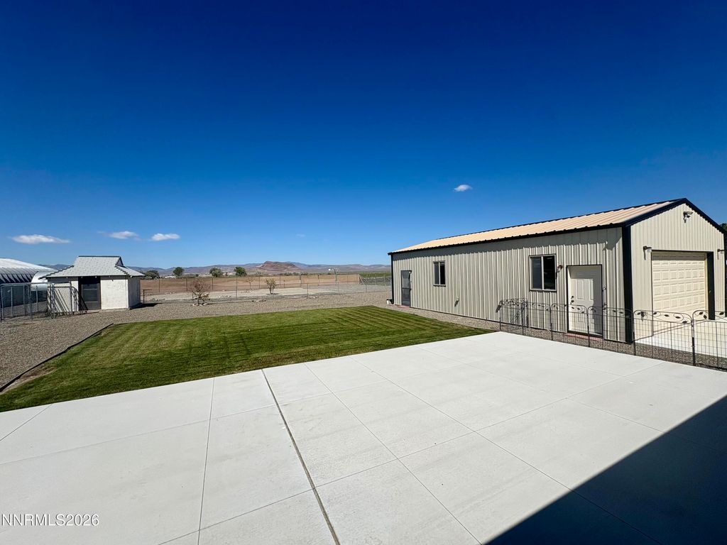 Image 23 of property listing at 575 N Meridian Road, Lovelock, NV 89419