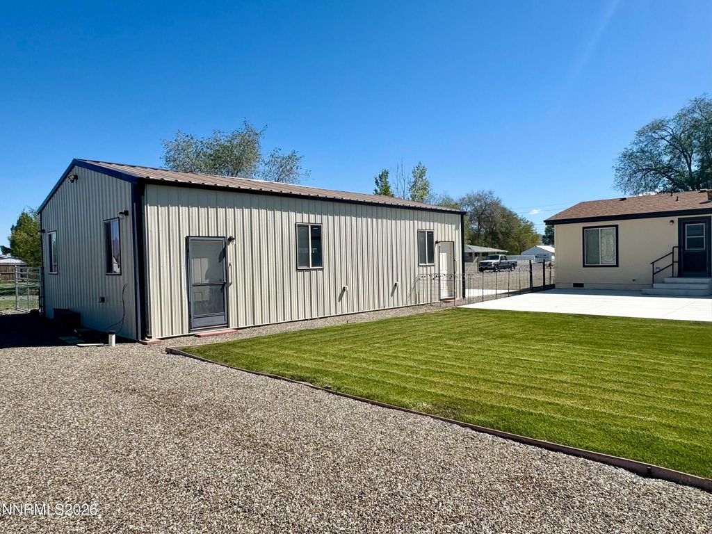 Image 32 of property listing at 575 N Meridian Road, Lovelock, NV 89419