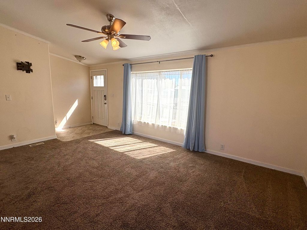 Image 6 of property listing at 575 N Meridian Road, Lovelock, NV 89419
