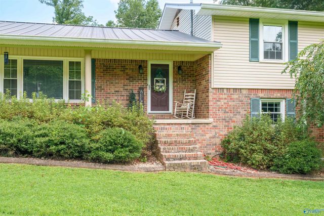 360 County Road 230, Florence, AL 35633