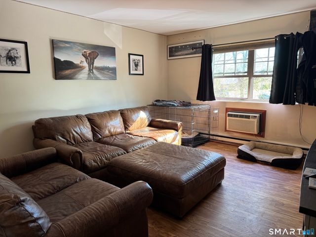 143 Pine Hill Road 2E, Thomaston, CT 06787