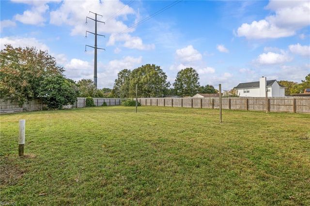 3812 Hazel CT, Virginia Beach, VA 23456