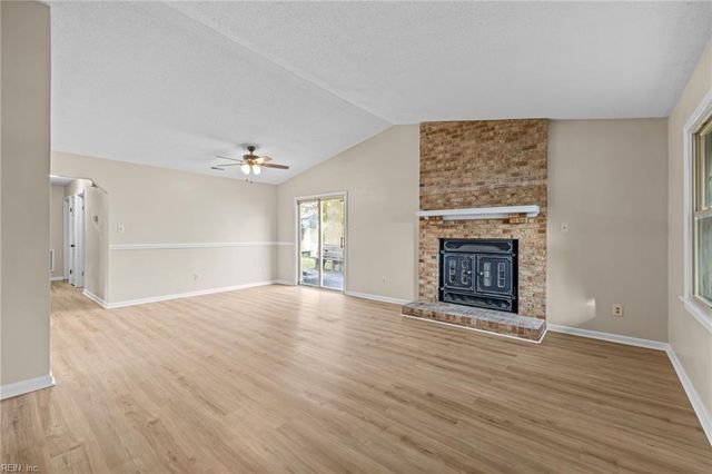 3812 Hazel CT, Virginia Beach, VA 23456