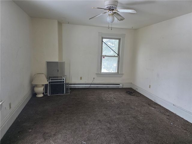 1206 Delaware Ave, New Castle, PA 16105