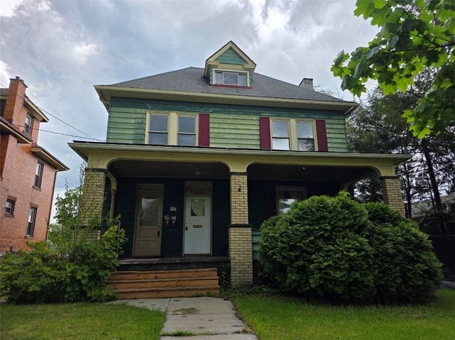 1206 Delaware Ave, New Castle, PA 16105
