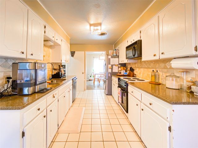 7709 John Carroll Drive, Abilene, TX 79606