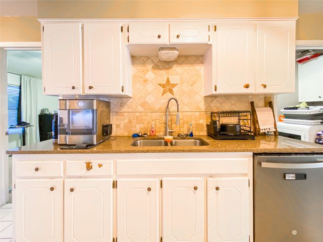 7709 John Carroll Drive, Abilene, TX 79606