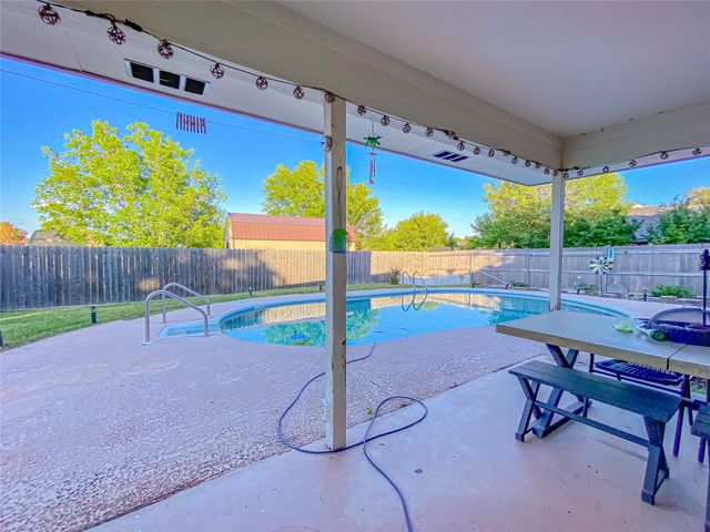 7709 John Carroll Drive, Abilene, TX 79606