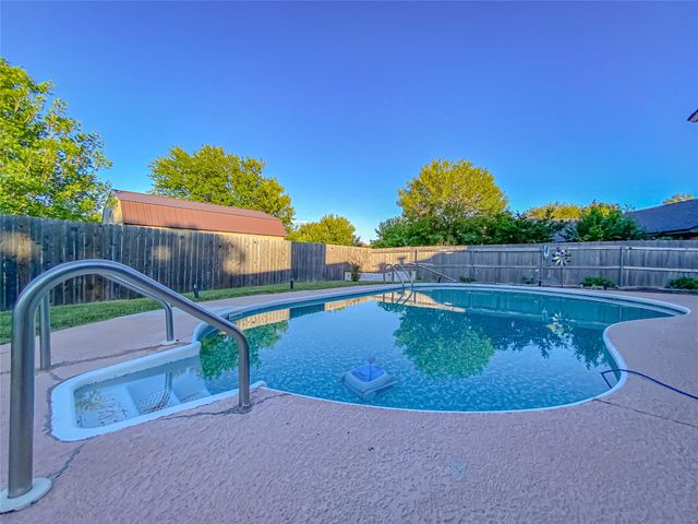 7709 John Carroll Drive, Abilene, TX 79606