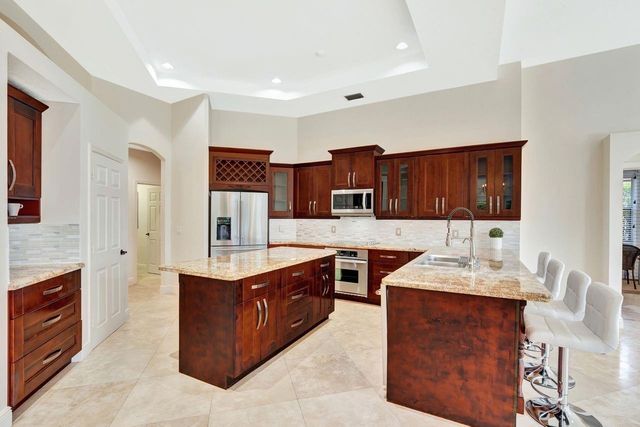 2491 Eagle Run Drive, Weston, FL 33327