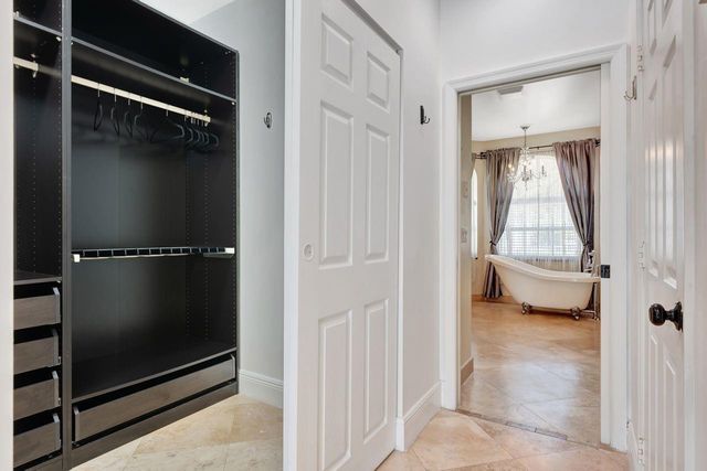 2491 Eagle Run Drive, Weston, FL 33327
