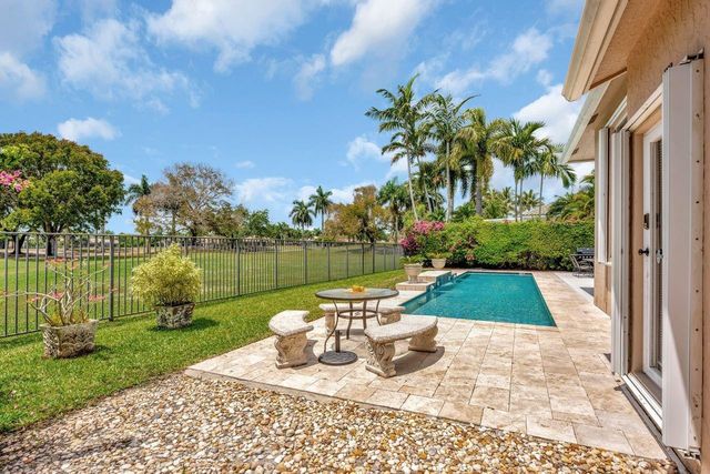 2491 Eagle Run Drive, Weston, FL 33327