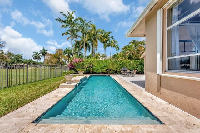 2491 Eagle Run Drive, Weston, FL 33327