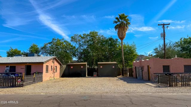 9033 N 11TH Street, Phoenix, AZ 85020