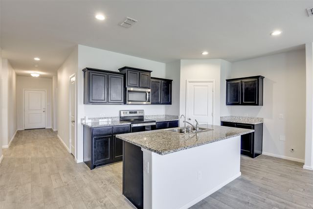 701 Blacktail Drive, Fort Worth, TX 76131