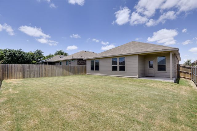 701 Blacktail Drive, Fort Worth, TX 76131