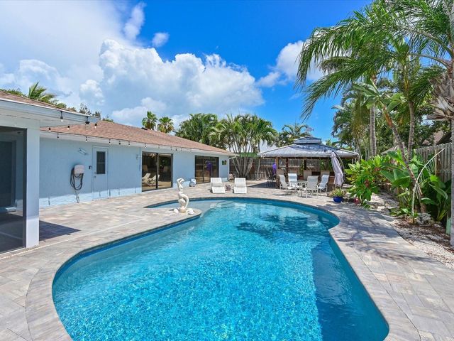 1511 89TH STREET NW, Bradenton, FL 34209