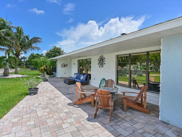 1511 89TH STREET NW, Bradenton, FL 34209