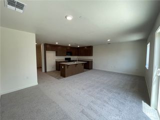 714 Stone Ridge East Avenue, Merced, CA 95341