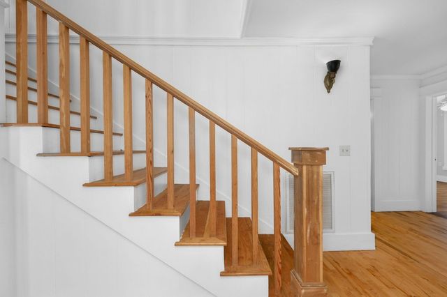 301 Westwood Dr, Mcminnville, TN 37110