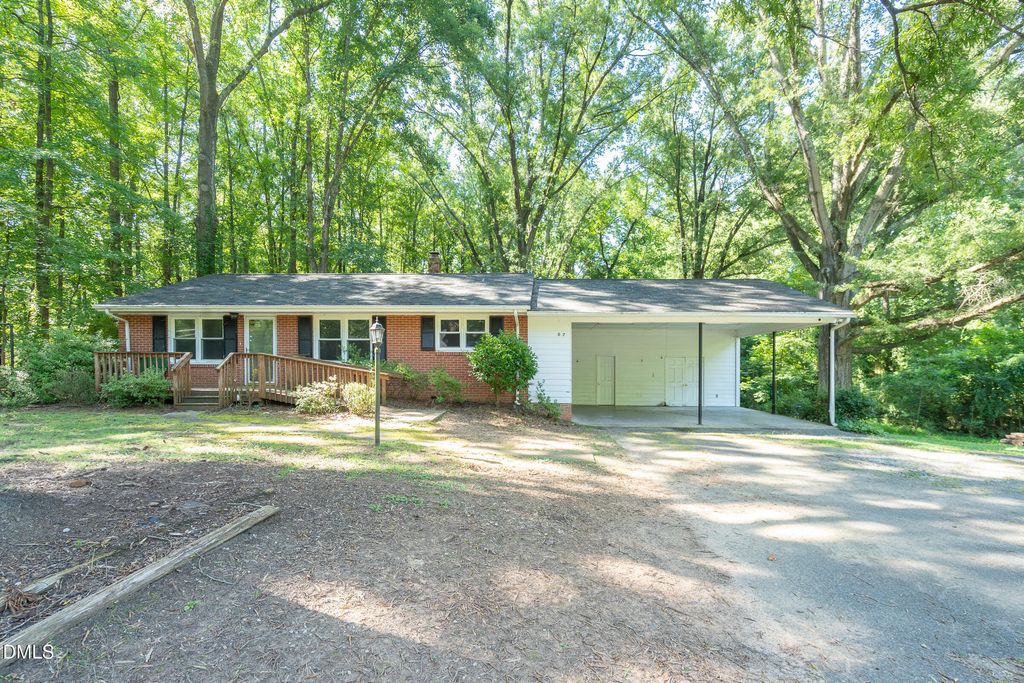 807 Grovemont Road, Raleigh, NC 27603