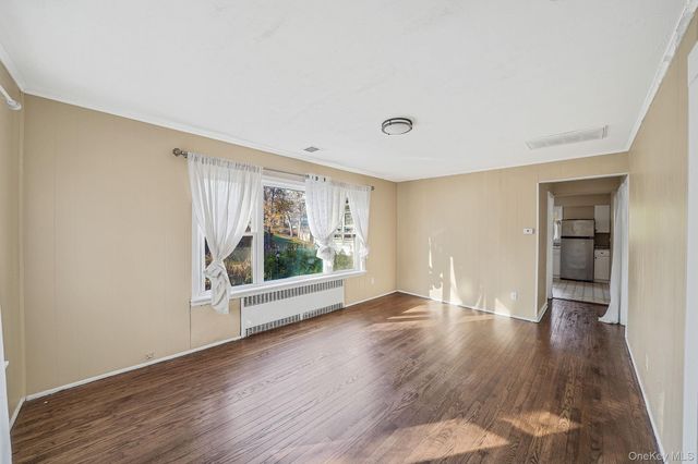 91 Tower Street, Sayville, NY 11782