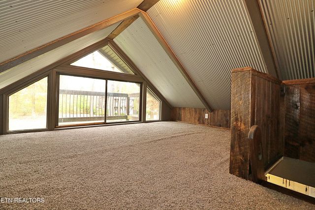 253 Hilltop Drive, Oneida, TN 37841