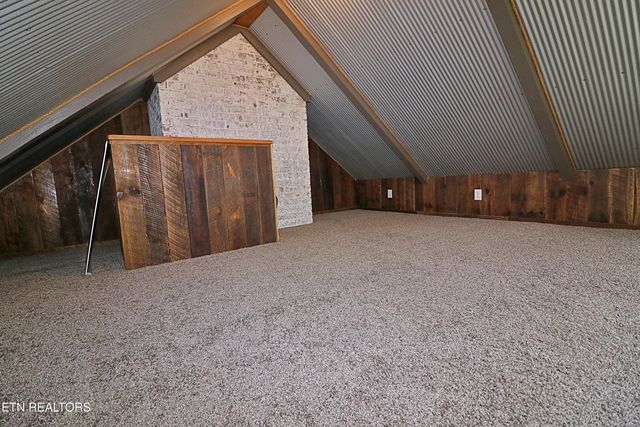 253 Hilltop Drive, Oneida, TN 37841