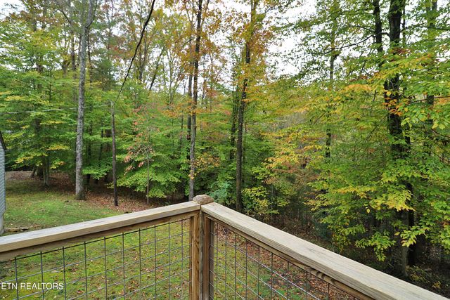 253 Hilltop Drive, Oneida, TN 37841