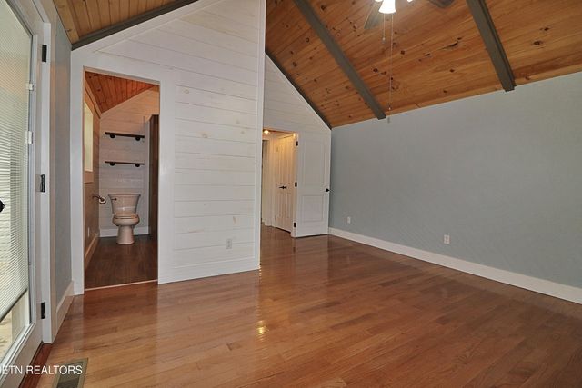 253 Hilltop Drive, Oneida, TN 37841