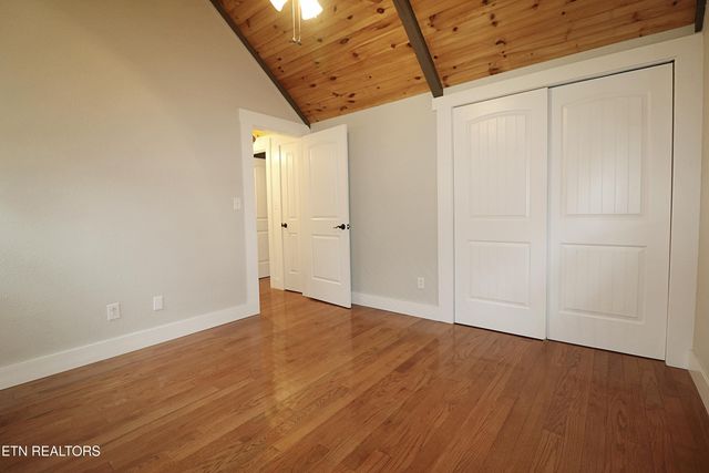 253 Hilltop Drive, Oneida, TN 37841